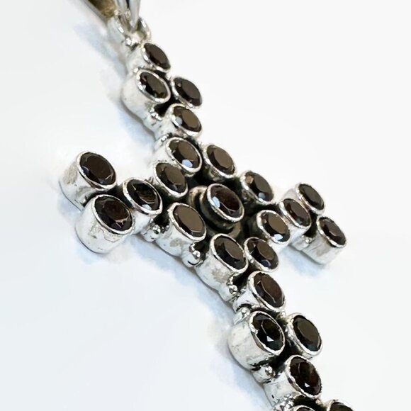 Garnet Cross, Sterling Silver, Gothic, Vintage Pendant, Garnet Pendant, Large - Picture 4 of 5